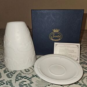 Sorelle Fine Porcelain Votive Tea Light Candle Holder with a Christmas Scene